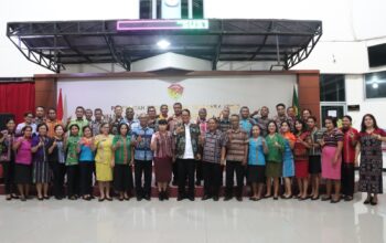 Kunjungi Dinas Arpus NTT, Pj. Gubernur NTT Dorong Transformasi Perpustakaan Untuk NTT Yang Lebih Maju