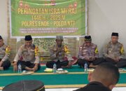 Peringatan Isra Mi’raj 1446 H Tahun 2025, Polres Ende Bagi Bingkisan Kepada Anak Yatim Polri