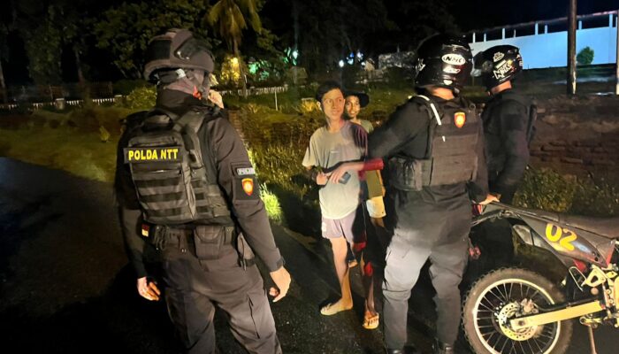 Memberikan Rasa Aman kepada Masyarakat, Sat Samapta Polres Ende  Lakukan Patroli Perintis Presisi