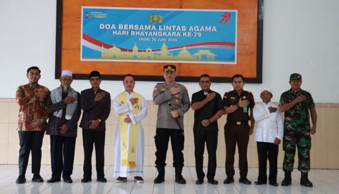 Sambut Hari Bhayangkara ke-79, Polres Ende Polda NTT Gelar Doa Bersama Lintas Agama