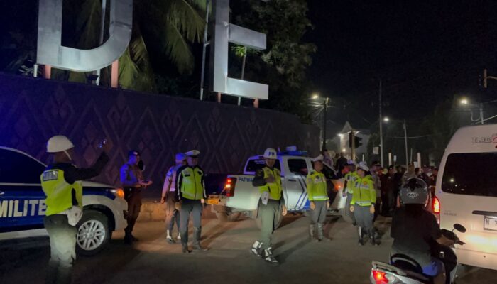 Menjaga Situasi Tetap Aman dan Kondusif, Polres Ende Gelar Patroli Bersama Warga