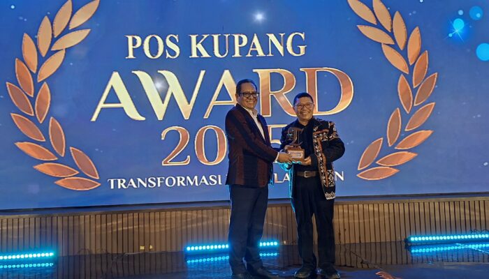 Atas dedikasi dan Konsistensi, Dr. Ir. Karolus Karni Lando, MBA Raih Penghargaan Sebagai Putra NTT Pelopor Kualitas dan Kepatuhan Internasional