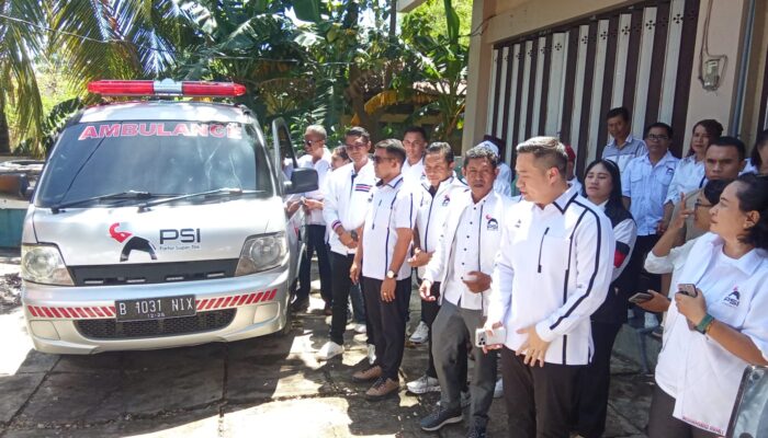 Bantu Warga Kota Kupang, PSI NTT Siap Layani Ambulance Jenasah Gratis