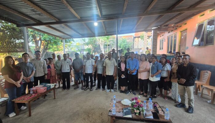 Filmon Loasana Gandeng Dinsos Kota Kupang Gelar Bakti Sosial di Maulafa