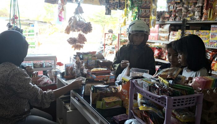 Berawal dari Kios Sederhana, Ansi Kembangkan Usaha Sembako dengan Dukungan KUR BRI