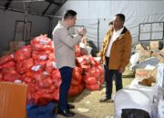 Wali Kota Kupang Hadir Langsung di Flores: Bantuan Ini Tanda Cinta Kami dari Kota Kupang.