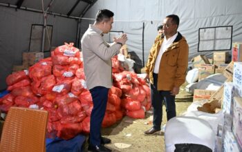 Wali Kota Kupang Hadir Langsung di Flores: Bantuan Ini Tanda Cinta Kami dari Kota Kupang.