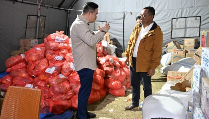 Wali Kota Kupang Hadir Langsung di Flores: Bantuan Ini Tanda Cinta Kami dari Kota Kupang.