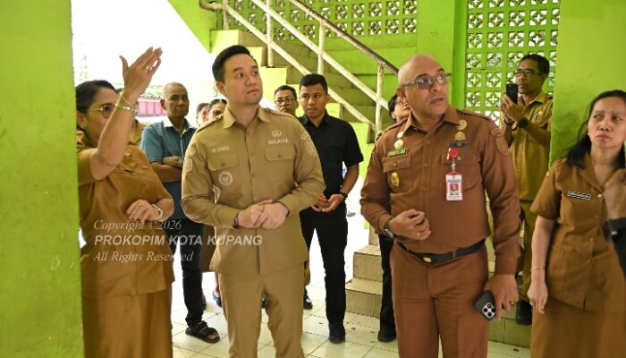 Plafon Sekolah Membahayakan, Pemkot Kupang Siapkan Perbaikan Lewat APBD Perubahan