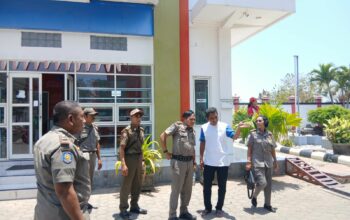 Respon Keluhan Warga, Wali Kota Christian Widodo Perintahkan Satpol PP memantau Antrean BBM di Kupang Pasca Normalnya Distribusi dari Pertamina
