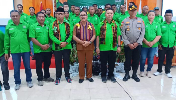 Dipo Nusantara Gandeng KLH, Siapkan Mesin Pencacah Sampah untuk Kelompok Masyarakat di Ende
