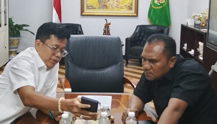 Perjuangkan Akses Pendidikan, Angelius Wake Kako Fasilitasi 100 Mahasiswa NTT ke Universitas Adhyaksa